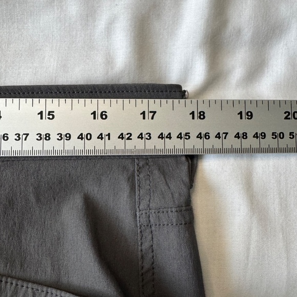 Eddie Bauer Men's 36x32 TECH Pants Outdoor Performance Lightweight Hiking Gray - Picture 12 of 15